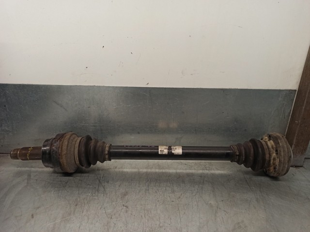 33207582141 BMW