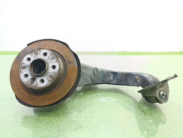 33308842879 BMW