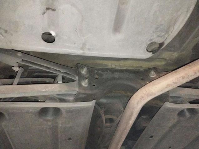 Korpus osi tylnej MINI Cooper R56