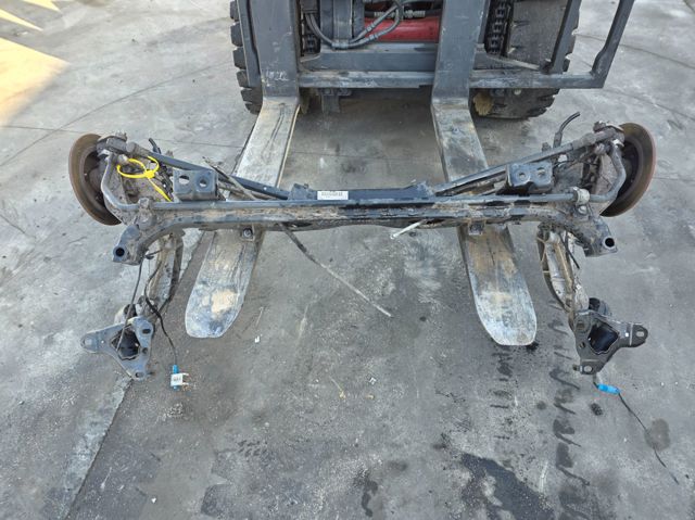 Korpus osi tylnej 33316772667 BMW