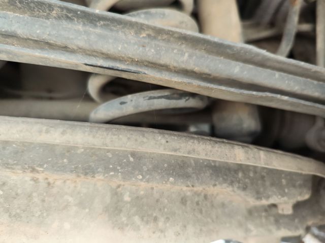 Wahacz (drążek) tylnego zawieszenia podłużny dolny lewy/prawy 33322406291 BMW