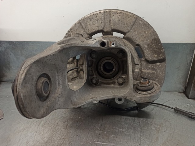 33326879101 BMW