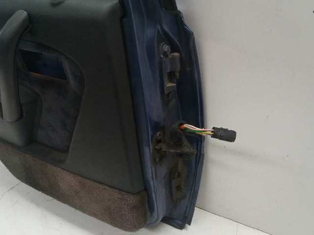 Drzwi tylne lewe Volvo 440 445