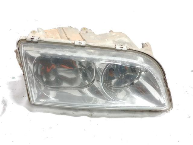 Reflektor prawy 3345703 VOLVO