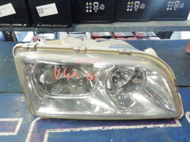 Reflektor prawy 3345703 VOLVO