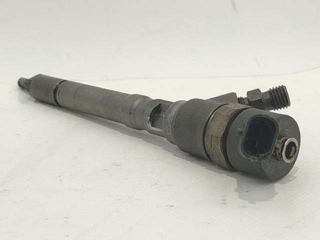 Wtryskiwacz paliwa 3380027010 HYUNDAI