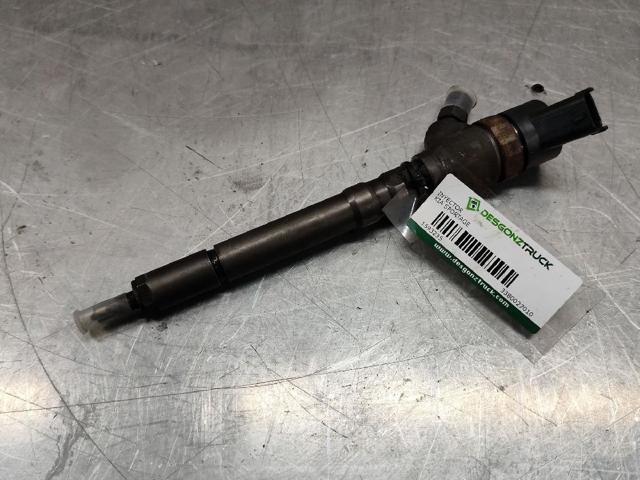 Wtryskiwacz paliwa 3380027010 HYUNDAI