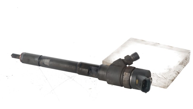 Wtryskiwacz paliwa 3380027400 HYUNDAI