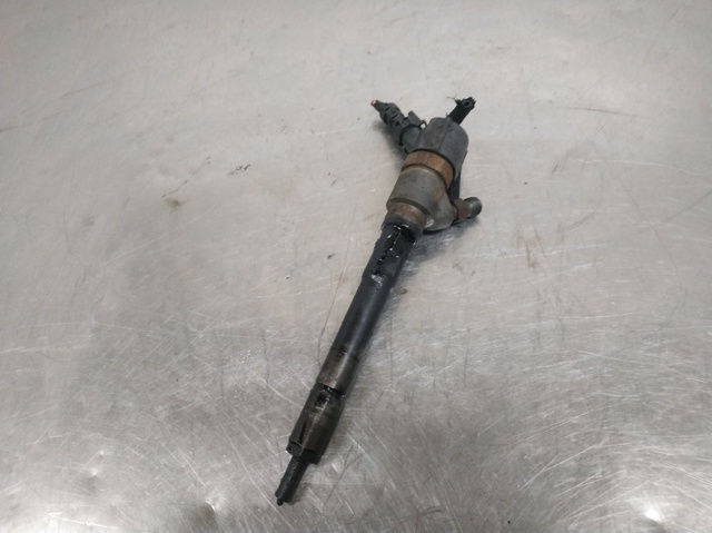 Wtryskiwacz paliwa 3380027400 HYUNDAI
