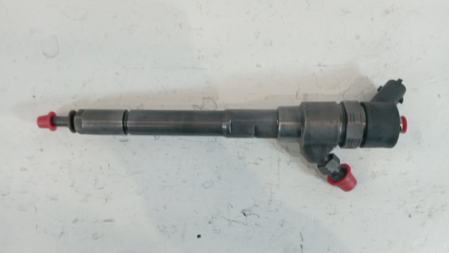 Wtryskiwacz paliwa 3380027400 HYUNDAI