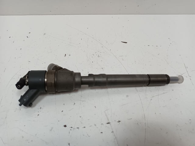 Wtryskiwacz paliwa 3380027900 HYUNDAI