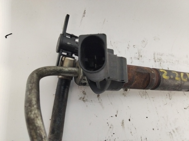 Wtryskiwacz paliwa 338002F000 HYUNDAI