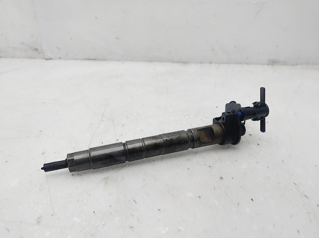 Wtryskiwacz paliwa 338002F000 HYUNDAI