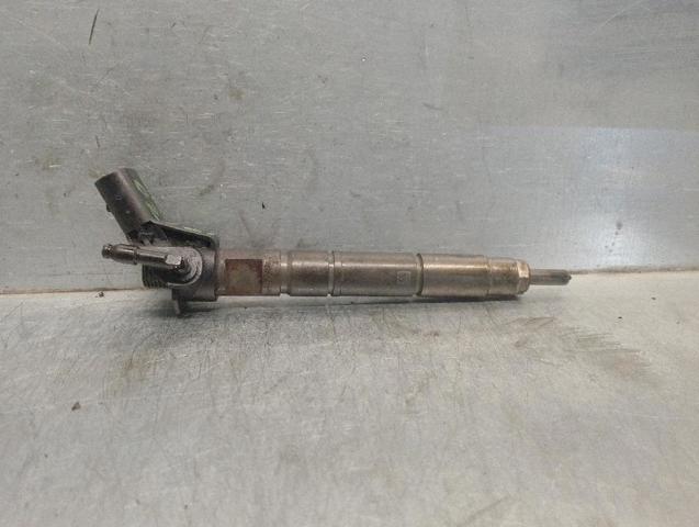 Wtryskiwacz paliwa 338003A000 HYUNDAI