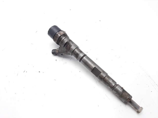 Wtryskiwacz paliwa 338004A000 HYUNDAI