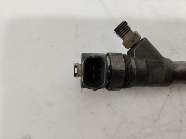 Wtryskiwacz paliwa 338004A160 HYUNDAI