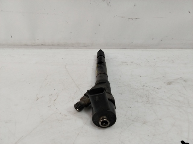 Wtryskiwacz paliwa 338004A160 HYUNDAI