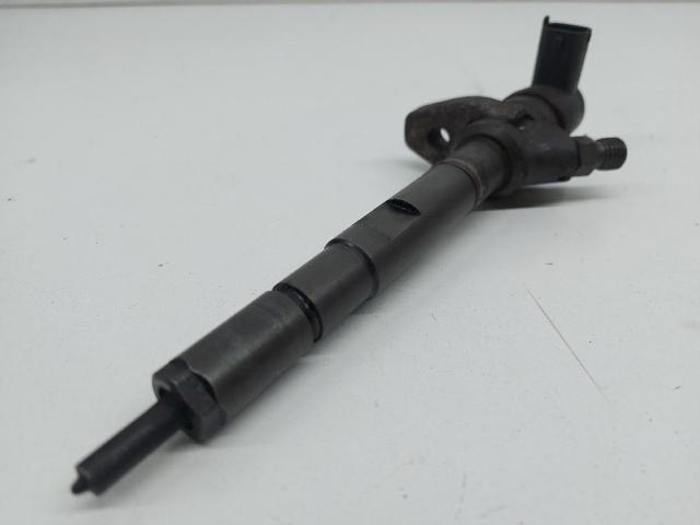 Wtryskiwacz paliwa 338004A500 HYUNDAI