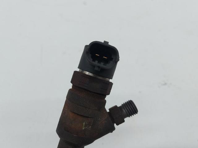 Wtryskiwacz paliwa 338004A500 HYUNDAI