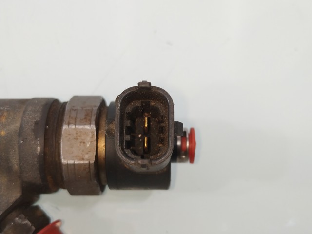 Wtryskiwacz paliwa 338004A600 HYUNDAI
