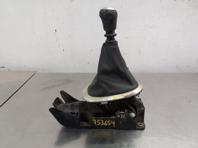 Mechanizm zmiany biegów (cięgno) 341011KG0A NISSAN