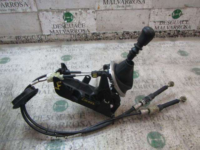 Mechanizm zmiany biegów (cięgno) 341011KG0B NISSAN