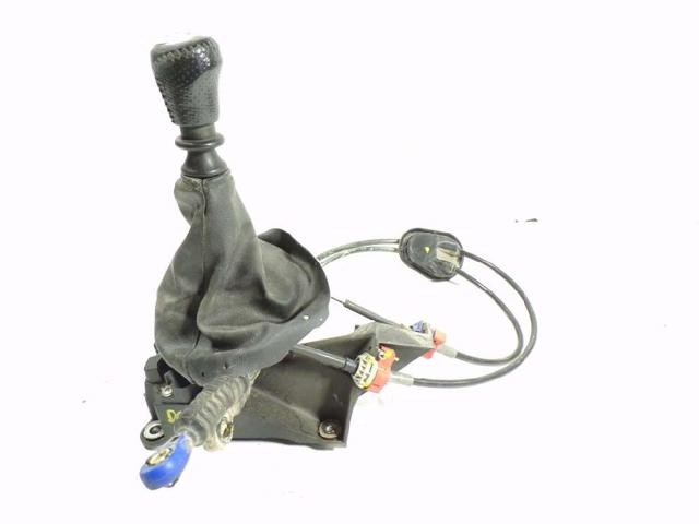 Mechanizm zmiany biegów (cięgno) 34101JD200 NISSAN