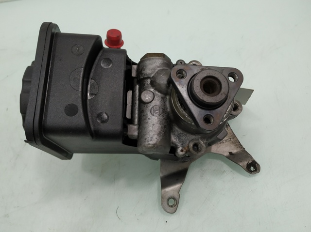 3413807 BMW