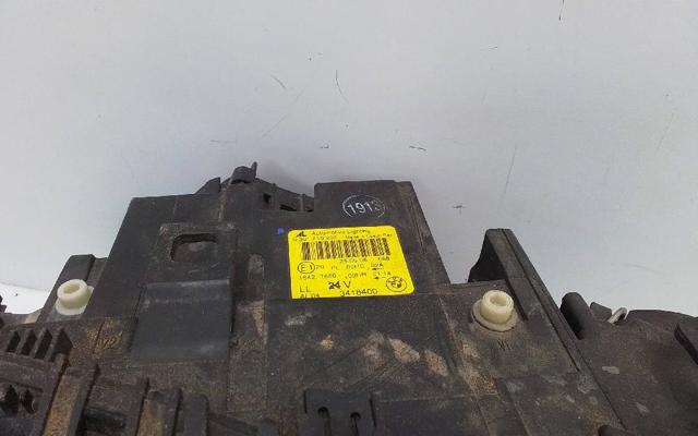 Reflektor prawy 3418400 BMW
