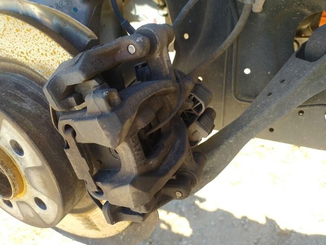 34206883025 BMW