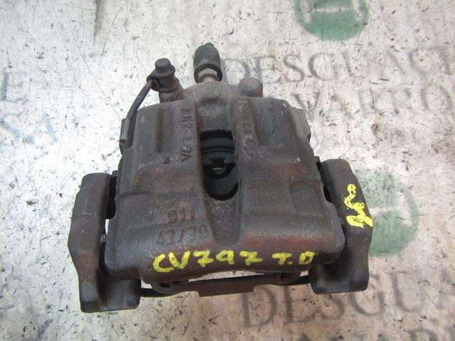 Zacisk hamulcowy tylny prawy 34216768698 BMW