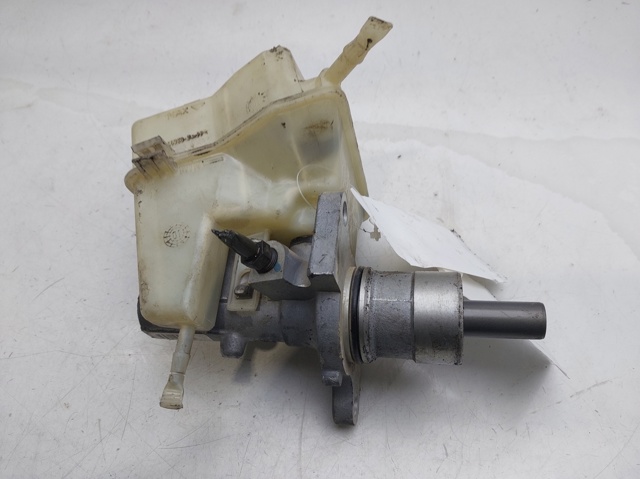 Główny cylinder hamulców 34311165544 BMW