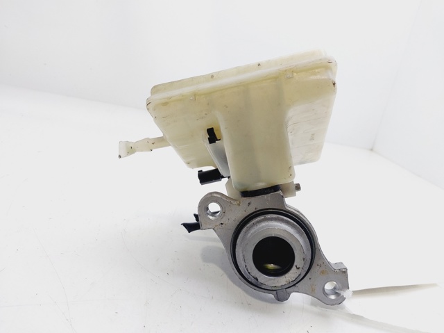 Zbiorniczek głównego cylindra hamulcowego (płynu hamulcowego) 34336772413 BMW
