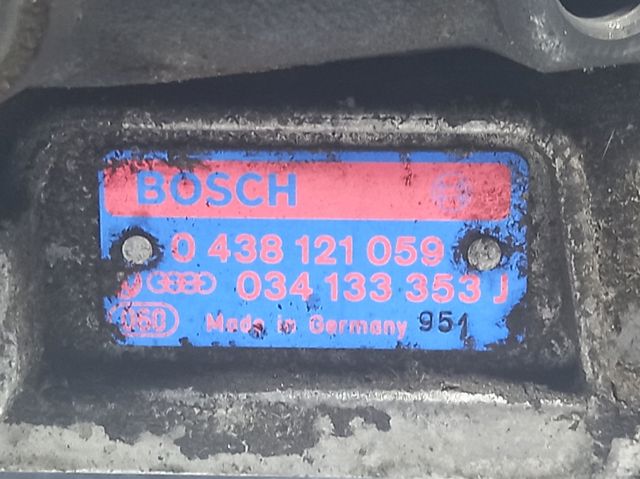 Czujnik położenia przepustnicy (potencjometr) Volkswagen Passat 32B