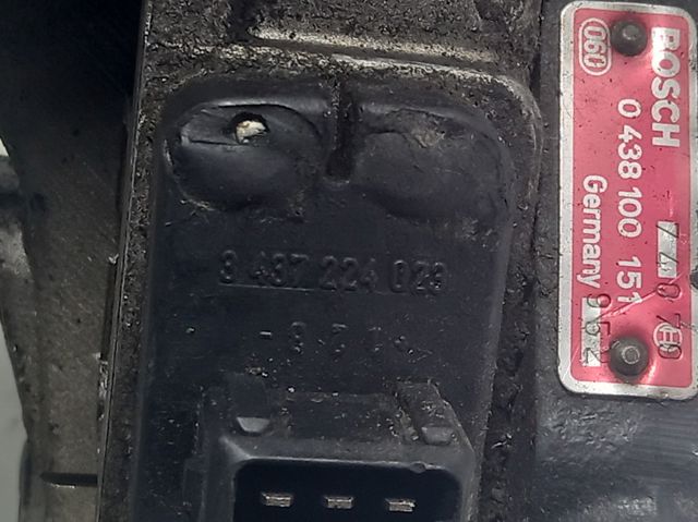 Czujnik położenia przepustnicy (potencjometr) Volkswagen Passat 32B