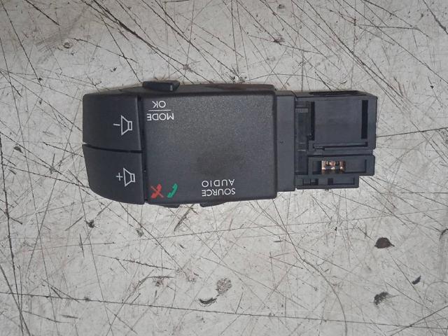 Wielofunkcyjny pilot sterowania 344422023GB RENAULT