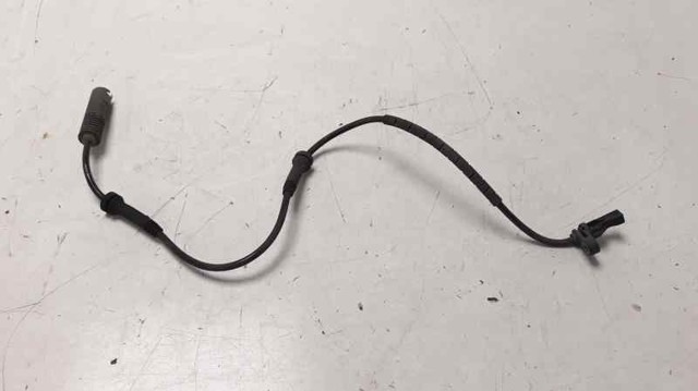 Czujnik ABS przedni 34526762465 BMW