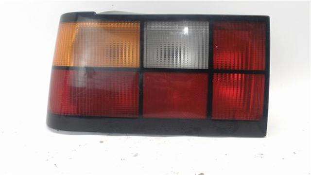 Lampa zespolona tylna lewa do Volvo 440 445