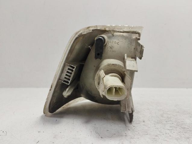 Kierunkowskaz lewy Volvo 440 445