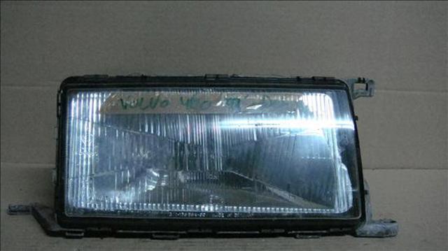 Kupić Reflektor prawy Volvo 440  445 w dobrej cenie