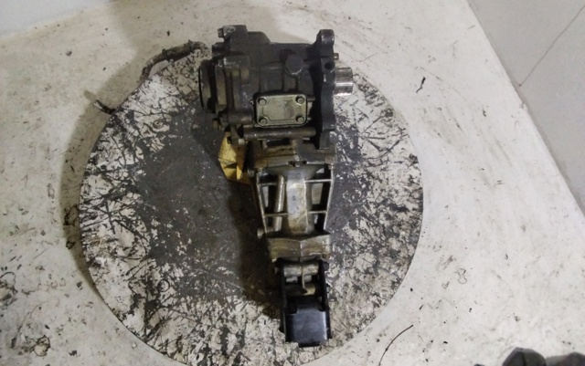 Reduktor mostu tylnego Mitsubishi Outlander CWW