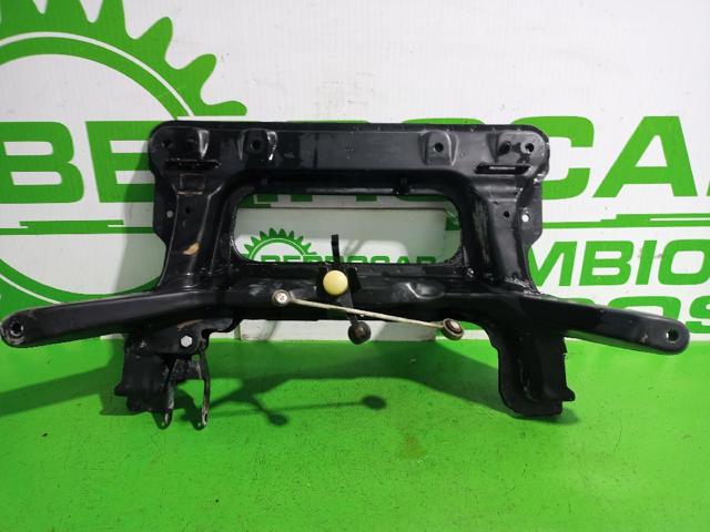 Korpus osi przedniej Citroen Berlingo M
