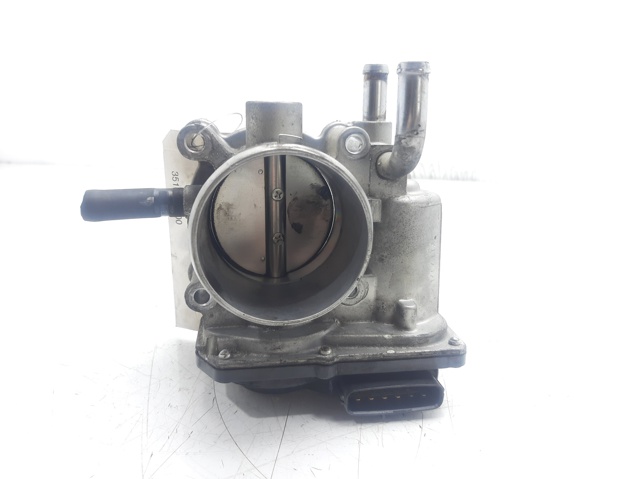 Przepustnica, komplet 351002B300 HYUNDAI