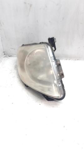 Reflektor prawy 3512062J11 SUZUKI