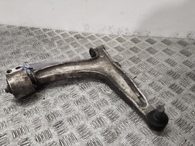 Wahacz zawieszenia przedniego dolny prawy 352052 OPEL