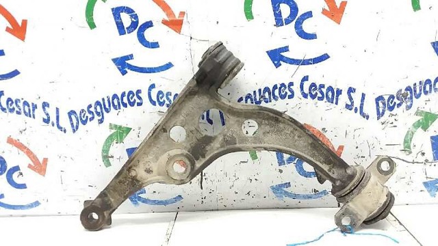 Wahacz zawieszenia przedniego dolny lewy 3520N3 FIAT