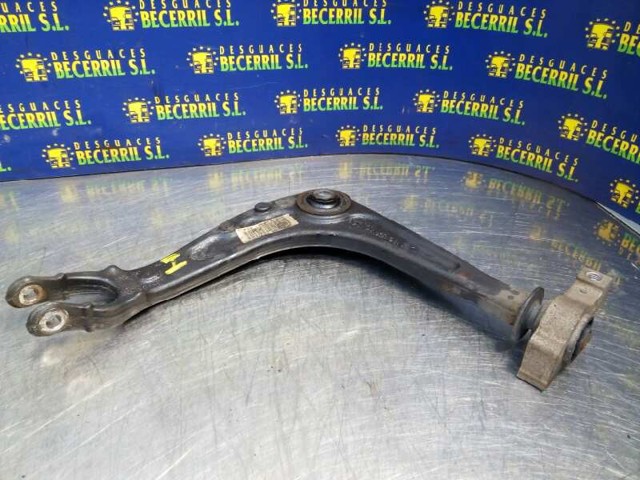 Wahacz zawieszenia przedniego dolny lewy 3520N6 PEUGEOT