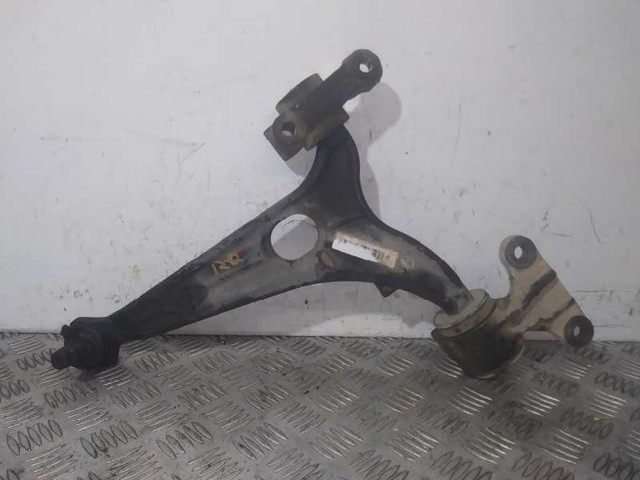 Wahacz zawieszenia przedniego dolny lewy 3520R8 PEUGEOT