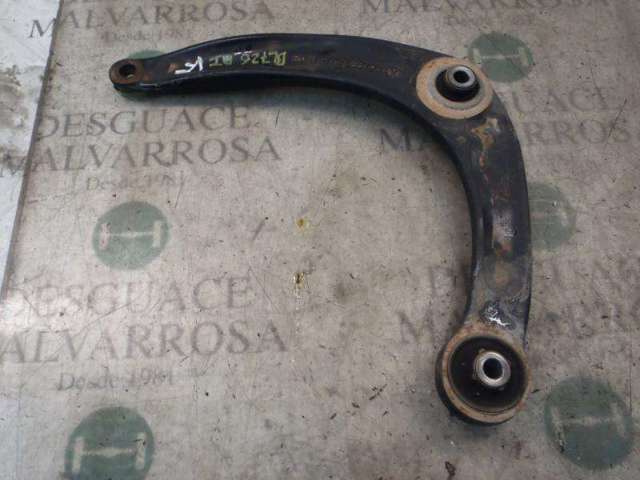 Wahacz zawieszenia przedniego dolny lewy 3520S2 PEUGEOT