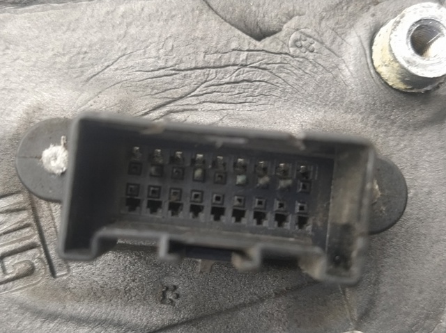 Wahacz zawieszenia przedniego dolny lewy 352128 OPEL